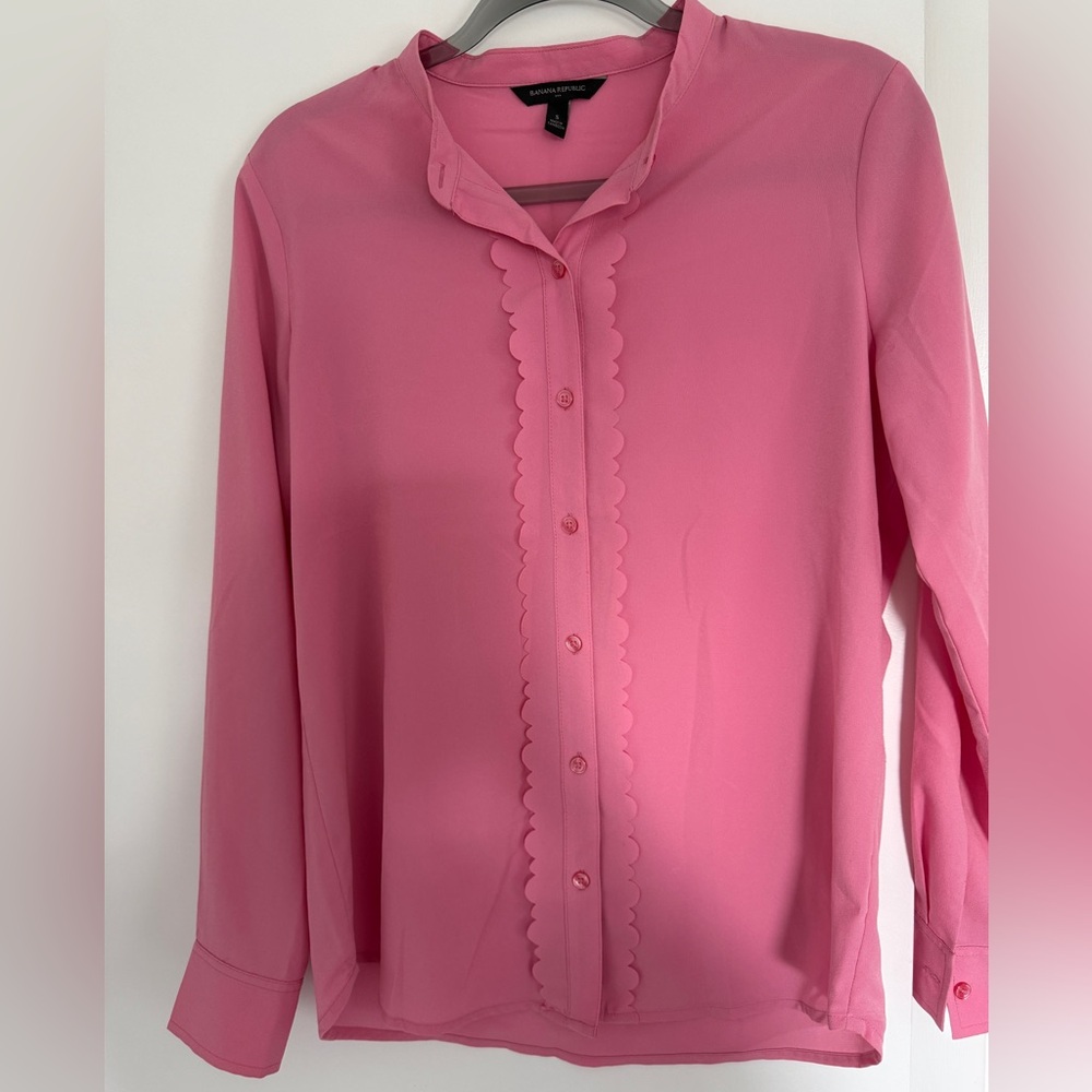 Banana Republic Pink Button-Up Blouse